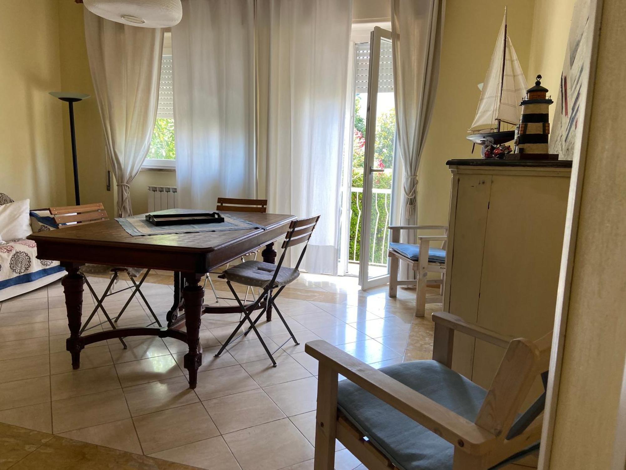 Appartamento Stella Marina A Due Passi Dal Mare E Dal Centro 马瑞纳迪卡拉拉 外观 照片